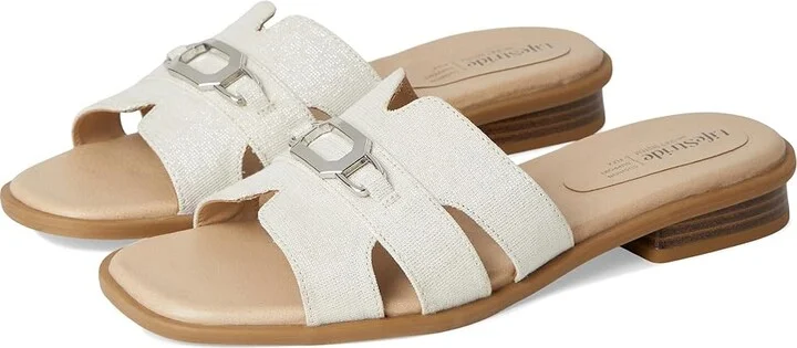 LifeStride Royaltybit Women's Sandals Natural Fabric : 10 W (C)