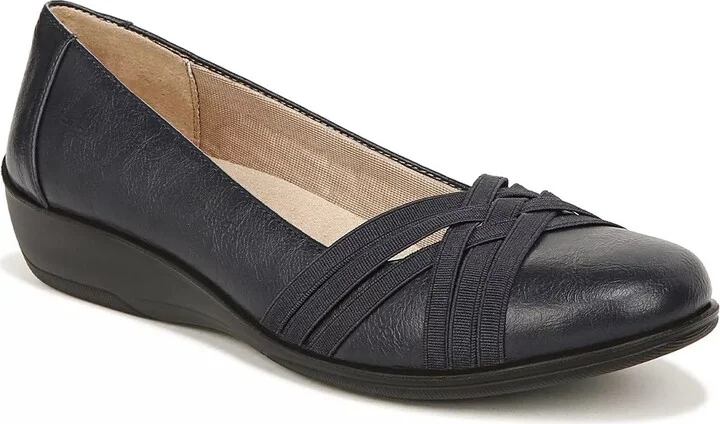 LifeStride Wide Width Incredible 2 Wedge SlipOn
