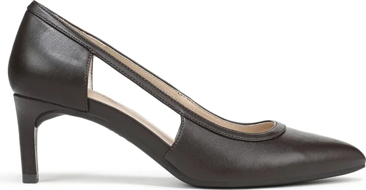LifeStride Women's Alma Pointed Toe Dress Pumps - Image 2