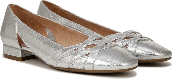 LifeStride Women's Carmen Ballet Flats Silver Metallic 8 W - Image 2