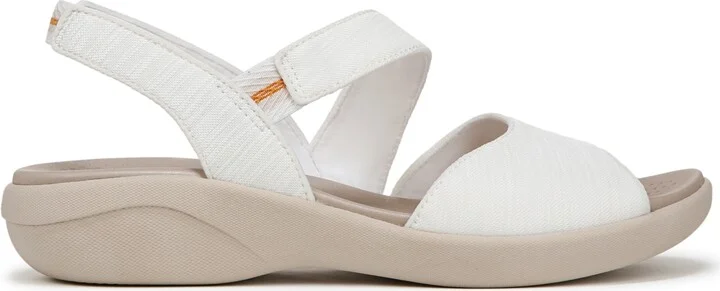 LifeStride Women's Cheerful Washable Peep Toe Slingback Sandals - Image 2
