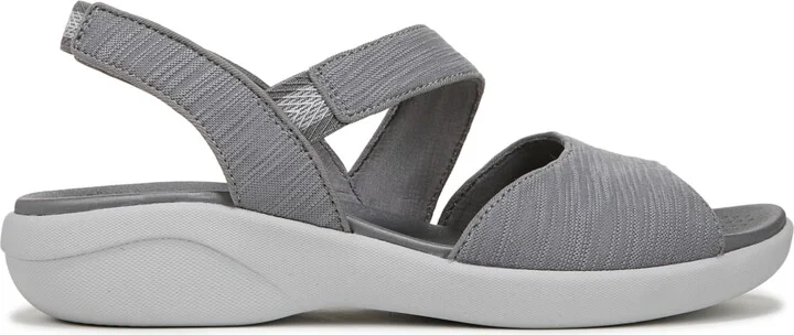 LifeStride Women's Cheerful Washable Peep Toe Slingback Sandals - Image 10
