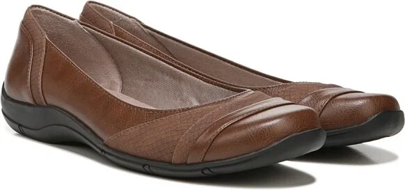 LifeStride Women's Dig Ballet Flat Tan 9.5 M - Image 2