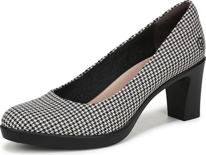 LifeStride Womens Elevate Pump Black/Bone Houndstooth 6.5 M