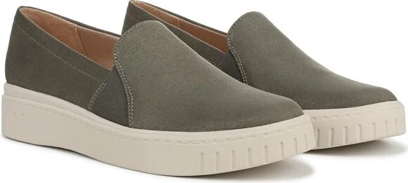 LifeStride Women's Grandeur Loafer Sage Green 9 W - Image 2