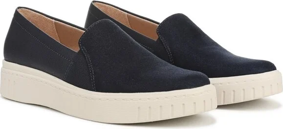 LifeStride Women's Grandeur Loafer Sage Green 9 W - Image 5