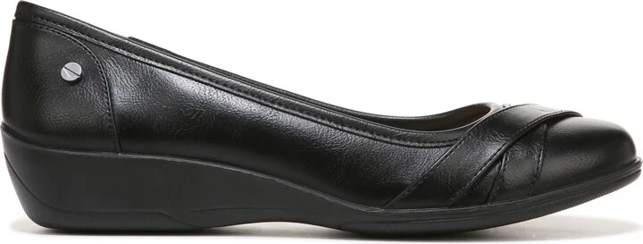 LifeStride Women's I-Loyal Low Wedge Ballet Flats - Image 6