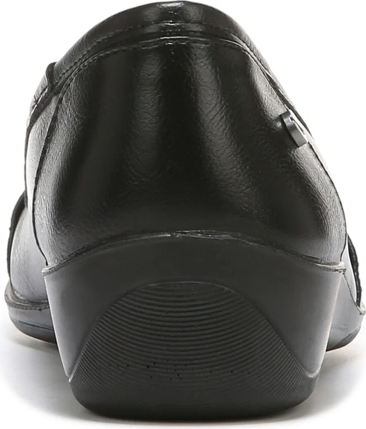 LifeStride Women's I-Loyal Low Wedge Ballet Flats - Image 7