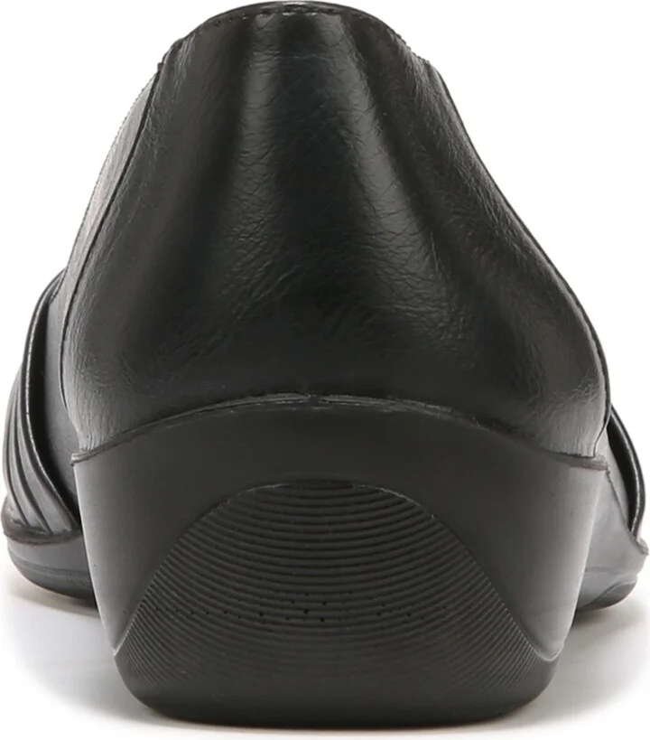 LifeStride Women's Incredible Slip On Ballet Flats - Image 3
