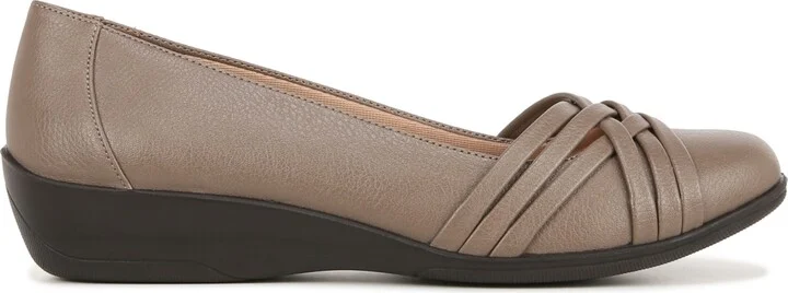 LifeStride Women's Incredible Slip On Ballet Flats - Image 10