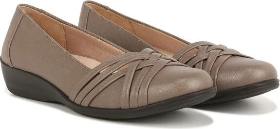 LifeStride Womens Incredible Slip On Ballet Flats Taupe 9 M - Image 2