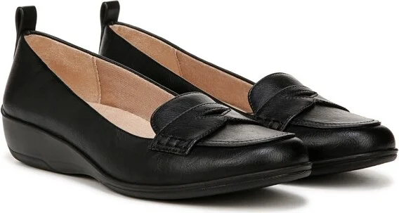 LifeStride Women's Ivonne Loafer Black 6.5 M - Image 2