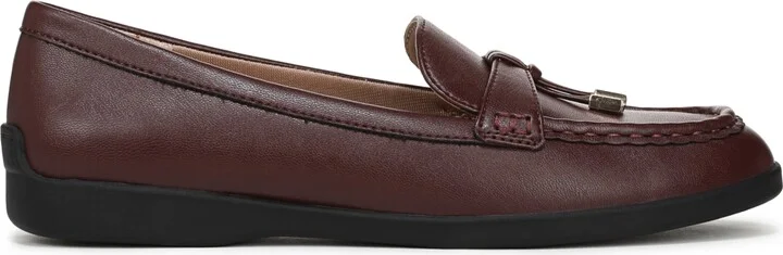LifeStride Women's Malta 3 Round Toe Slip On Tassel Loafers - Image 6