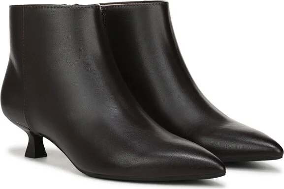 LifeStride Women's Maya Fashion Boot Dark Chocolate 5.5 M - Image 2