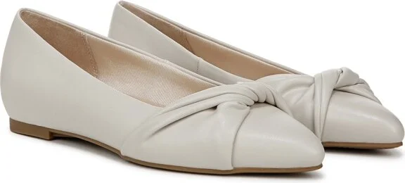 LifeStride Women's Palm Ballet Flat Bone 8 M - Image 2