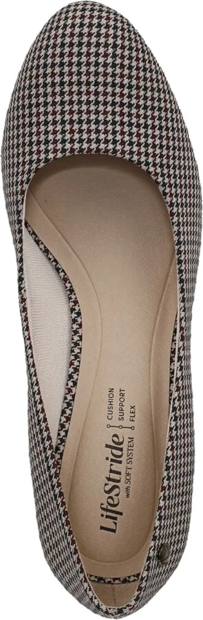 LifeStride Women's Parigi Dress Pumps - Image 8