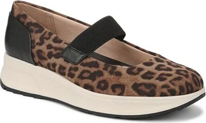 brown leopard fabric