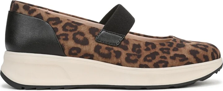 LifeStride Women's Reflection Round Toe Mary Jane Sneakers - Image 2