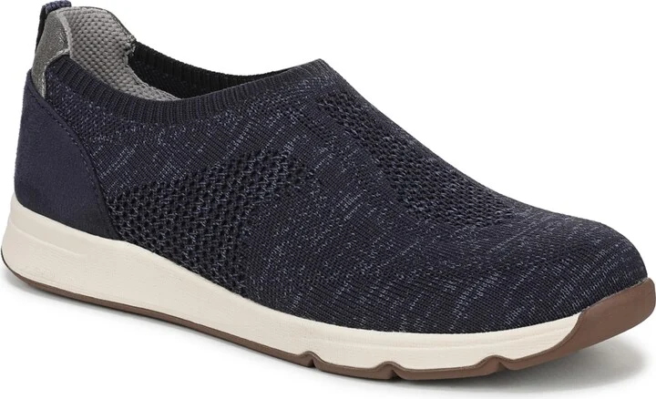 LifeStride Women's Respect Washable Round Toe Slip On Sneakers