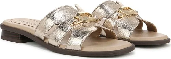 LifeStride Women's Royalty Bit Slide Sandal Natural/Tan 8 M - Image 3