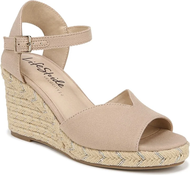 Tender Taupe
