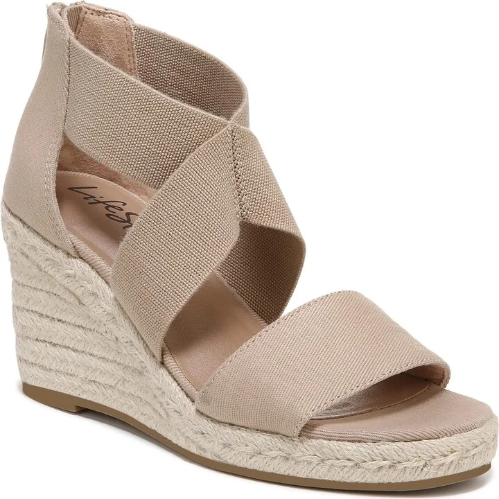 Tender Taupe