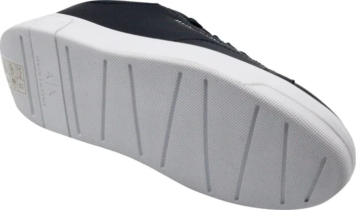 Light Sneaker In Soft Leather With White Sole - Image 5