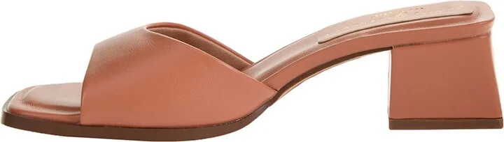 Liinda Slide Sandal - Image 11