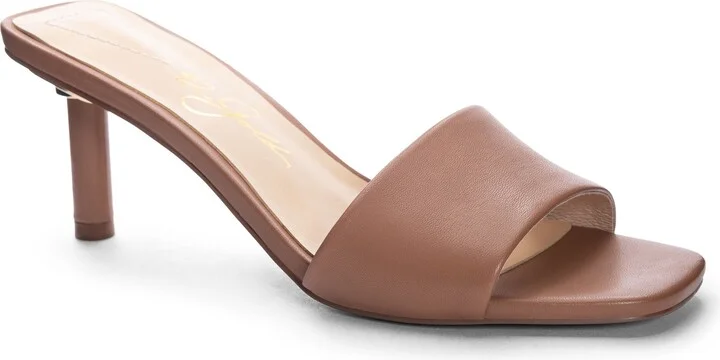 Tan