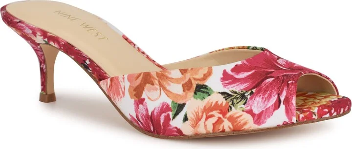 Lill Kitten Heel Pump