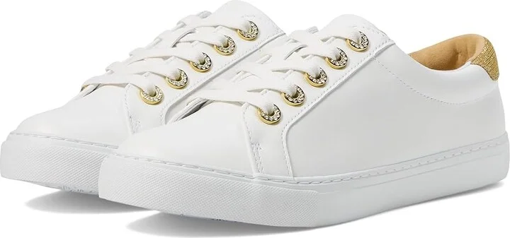 Resort White