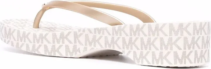 Lilo monogram-print flip-flops - Image 3