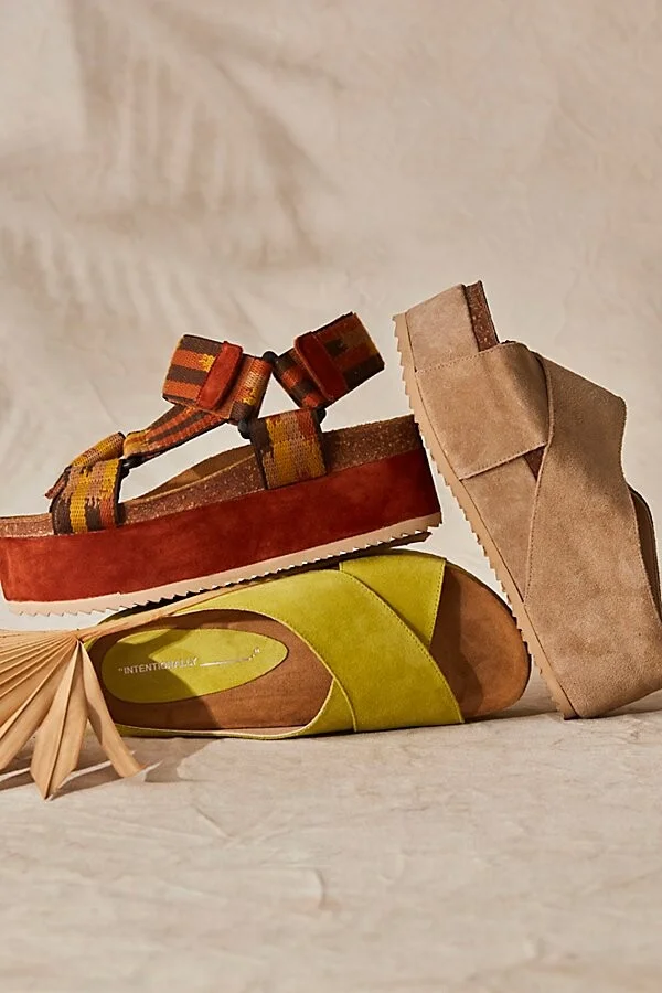 Limelight Suede Flatform Sandals