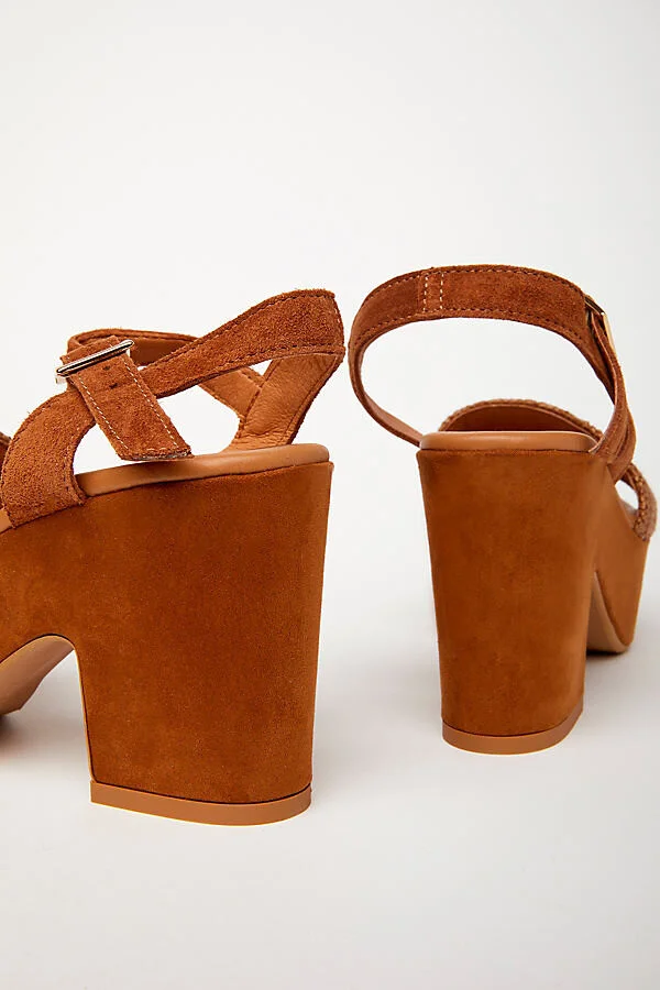 Liona Heels - Image 3