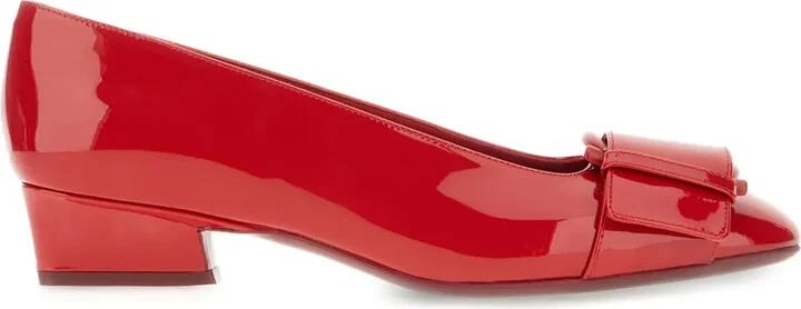 Lipstick ballerinas