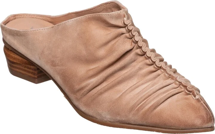 Liselle Ruched Mule