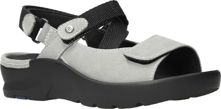 Lisse Slingback Sandal