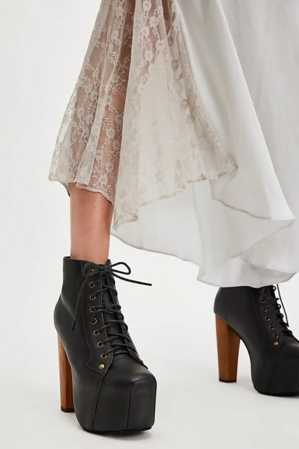 Black Distressed