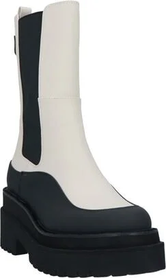 Liu •jo Woman Ankle boots - Image 2