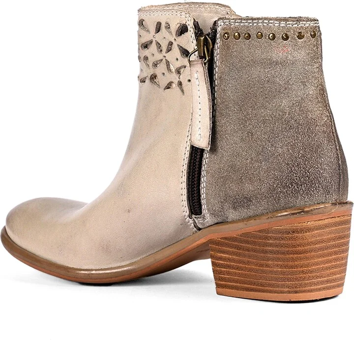 Liz Cutout Boot - Image 2