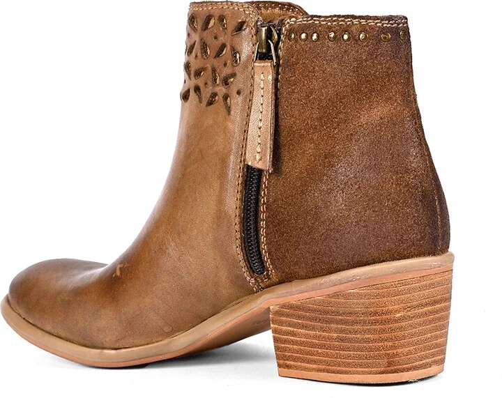 Liz Cutout Boot - Image 7