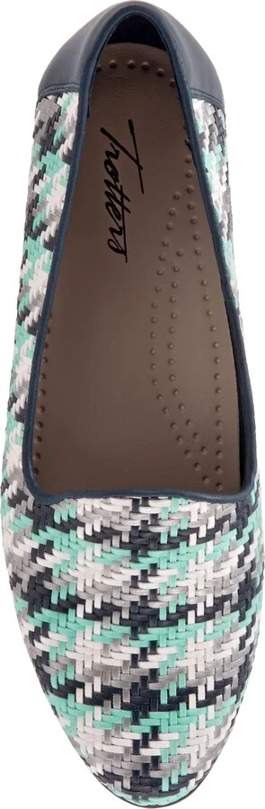 Liz Flat - Image 5