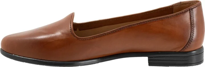 Liz Lux Flat - Multiple Widths Available - Image 7