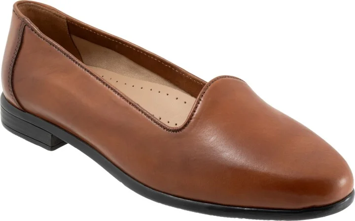 Liz Lux Flat - Multiple Widths Available