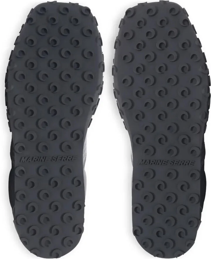 Lizard-Skin Effect Sneakers - Image 5