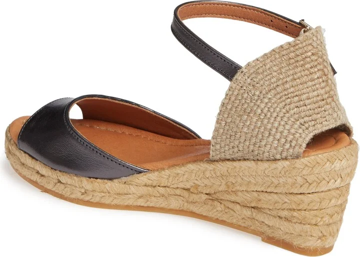 Llivia Wedge Sandal - Image 2