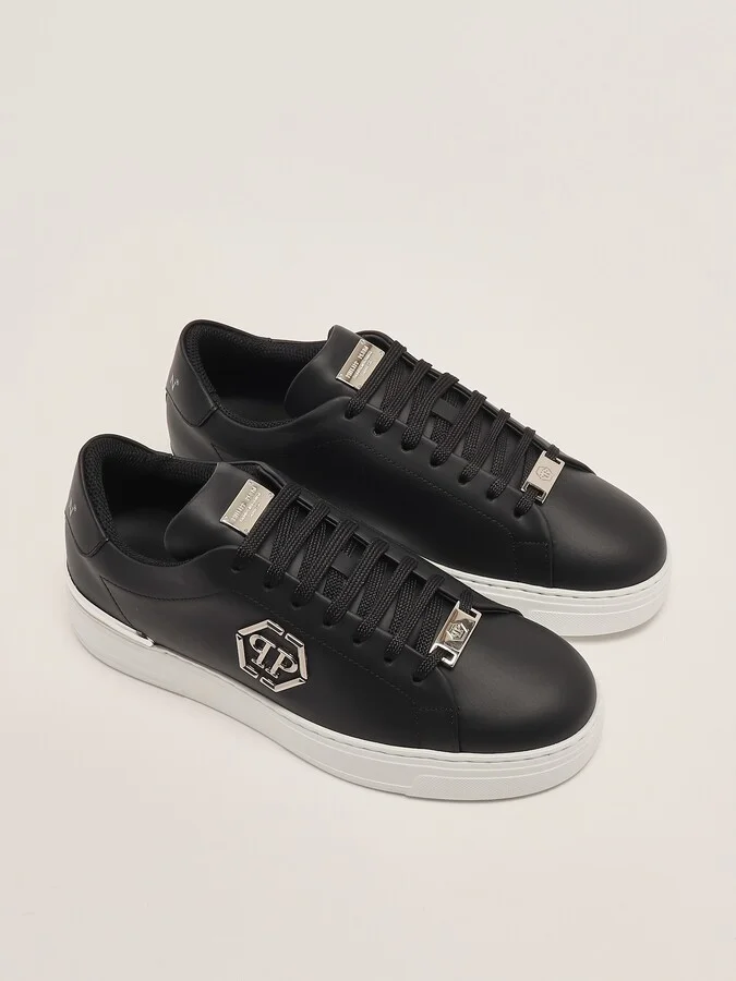 Lo-top Hexagon Sneaker - Image 2