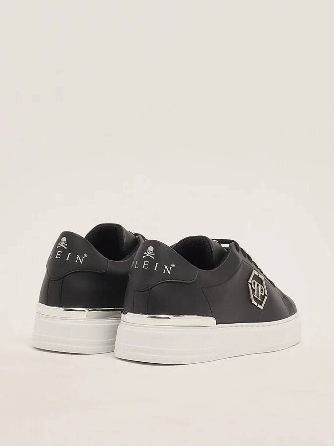 Lo-top Hexagon Sneaker - Image 3