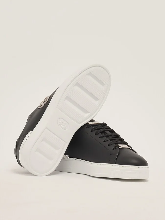 Lo-top Hexagon Sneaker - Image 4