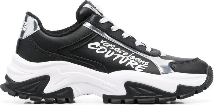 Lo-Top Logo Print Sneakers